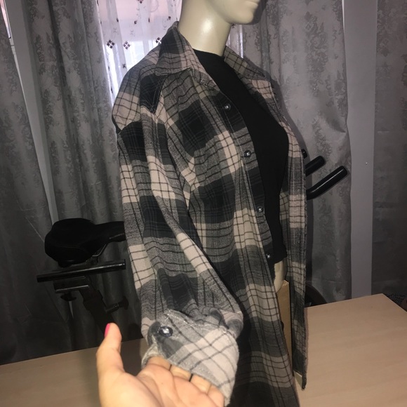 Flannel - Picture 6 of 6